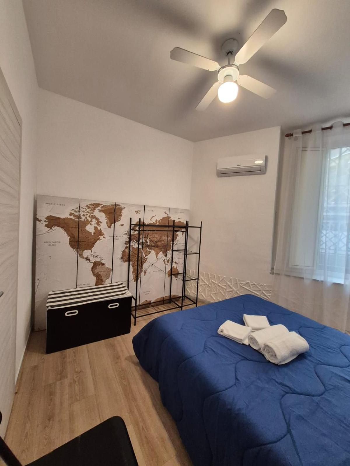 Appartement A Casa Di Ilaria à Naples Extérieur photo