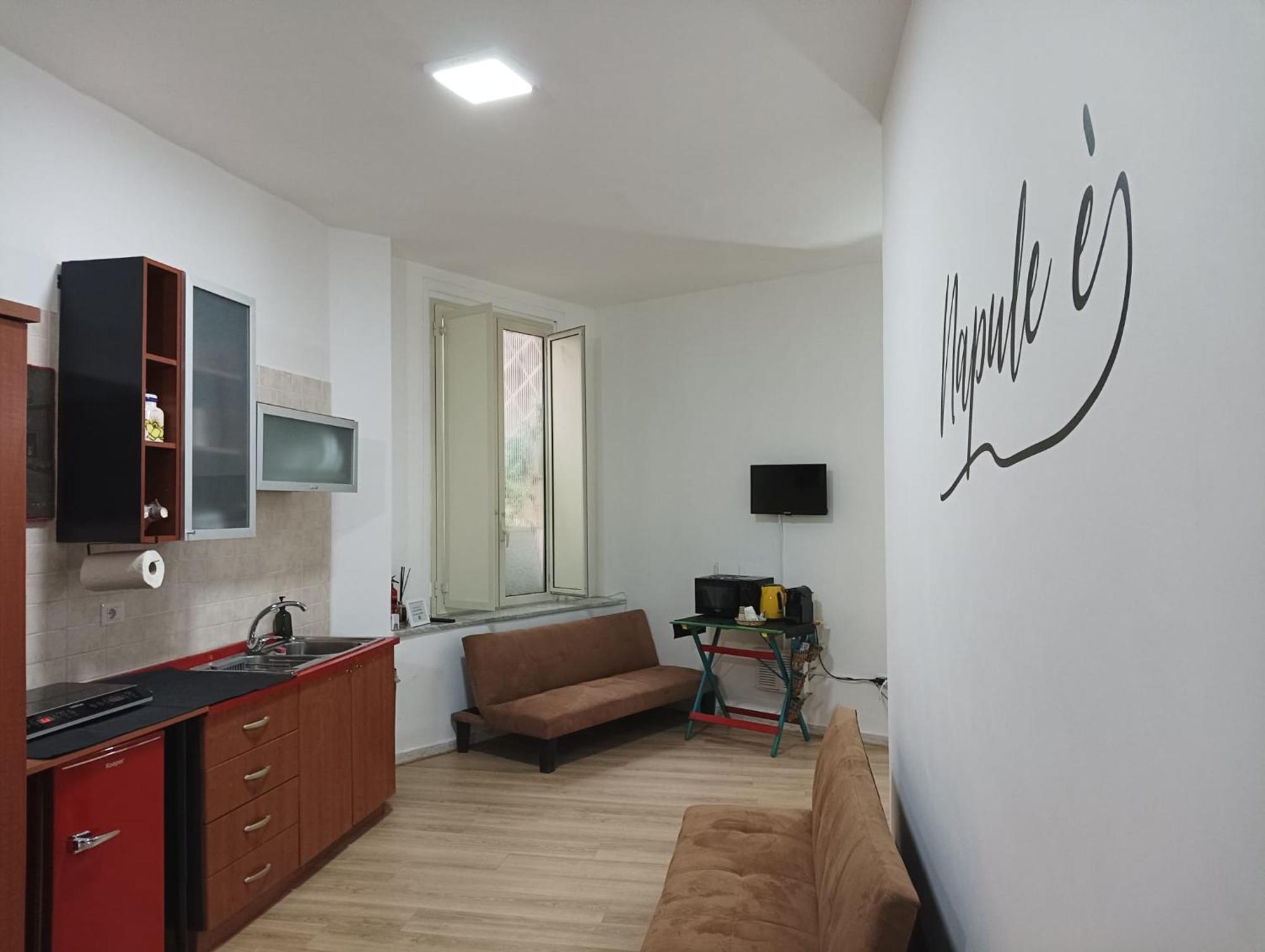 Appartement A Casa Di Ilaria à Naples Extérieur photo